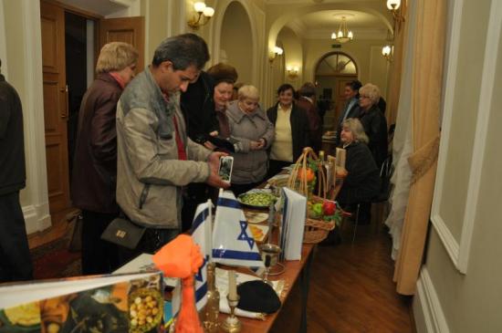 В Артемовске прошел традиционный "Праздник национальной кухни"