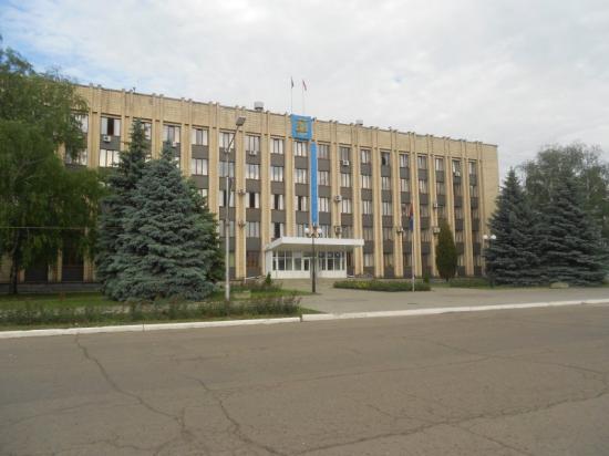 Фотофакт: у здания горсовета Артемовска больше нет баррикад