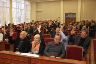 Депутаты городского совета Бахмута-Артемовска теперь будут голосовать поименно