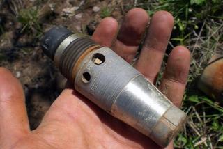 В бахмутском районе мужчина пострадал, разбирая боеприпас